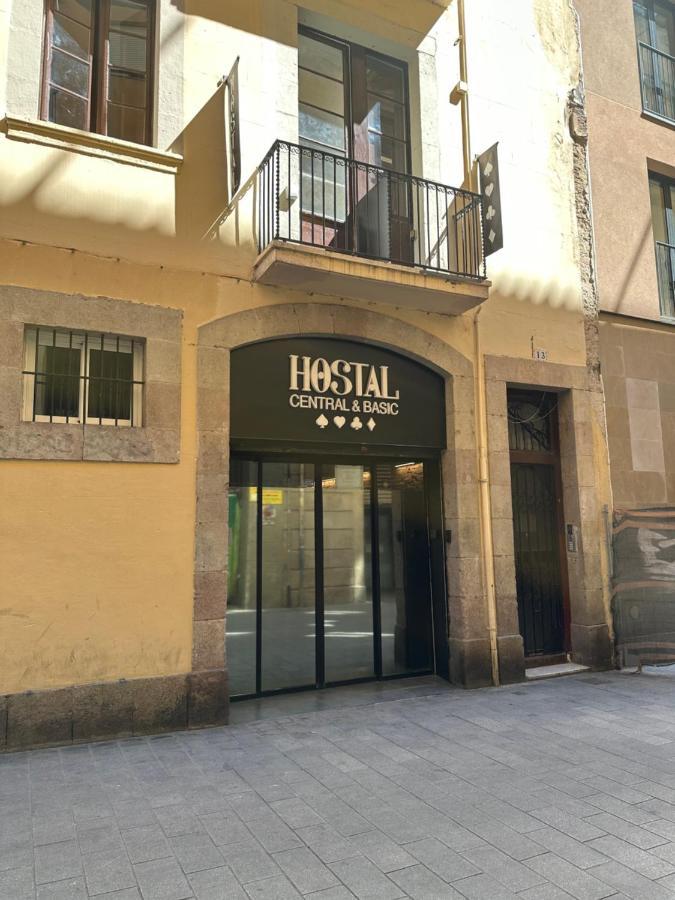 Youth Hostel - Central And Basic Drassanes Barcelona Exterior photo